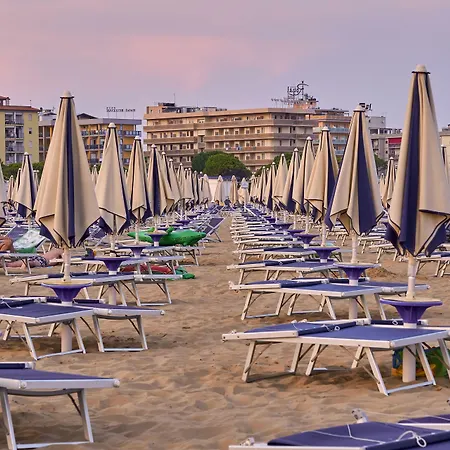 Διαμέρισμα Welcoming Flat With Garden-view Terrace - Beahost