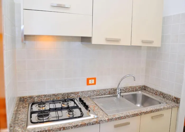 Appartamento Welcoming Flat With Garden-view Terrace - Beahost