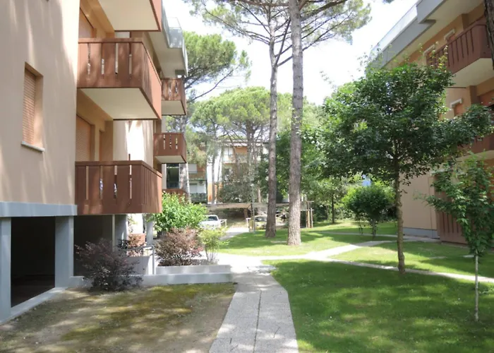 Welcoming Flat With Garden-view Terrace - Beahost Bibione